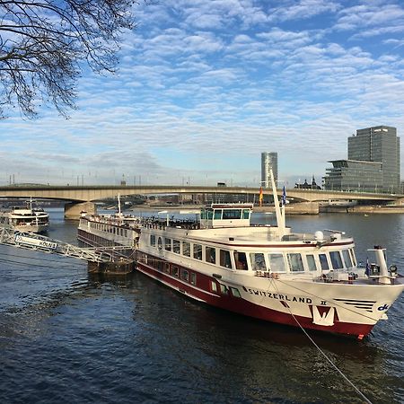 Knm Ms Switzerland I - Dusseldorf Hotell Exteriör bild