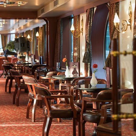 Knm Ms Switzerland I - Dusseldorf Hotell Exteriör bild