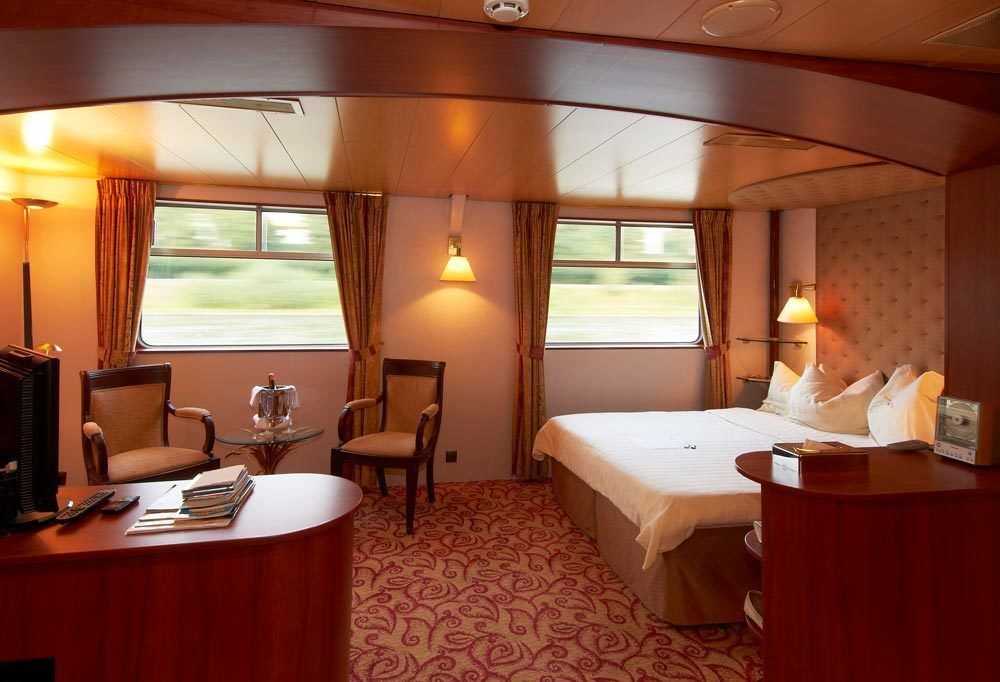 Knm Ms Switzerland I - Dusseldorf Hotell Exteriör bild