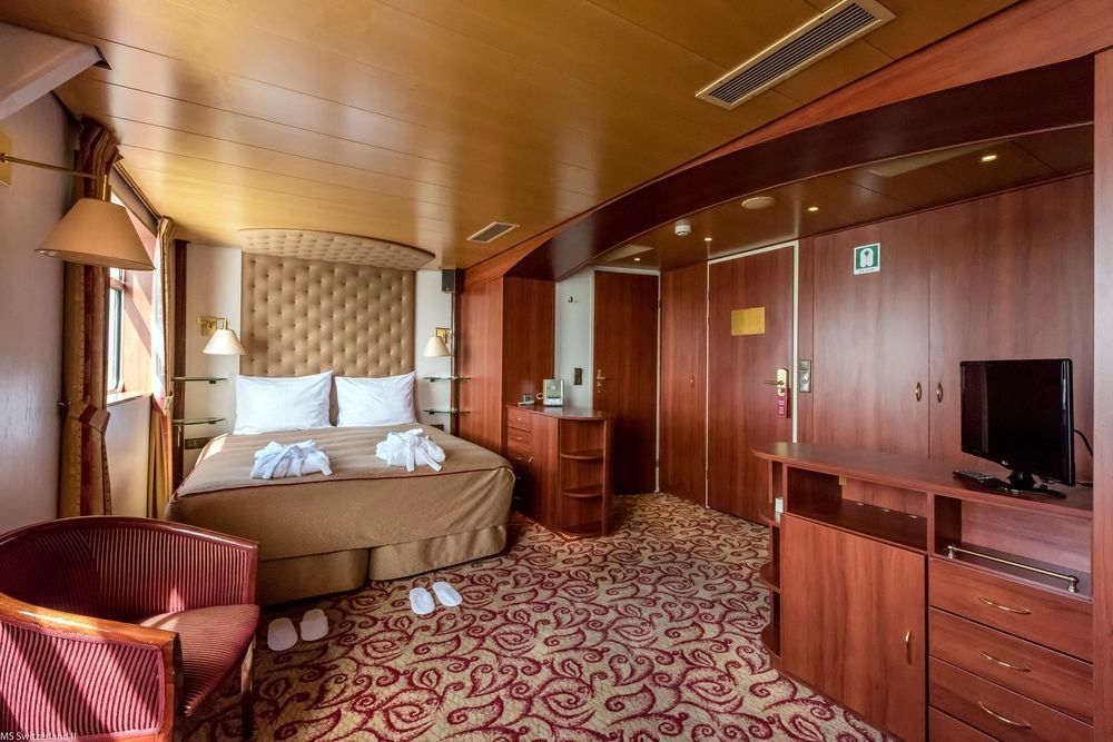 Knm Ms Switzerland I - Dusseldorf Hotell Exteriör bild