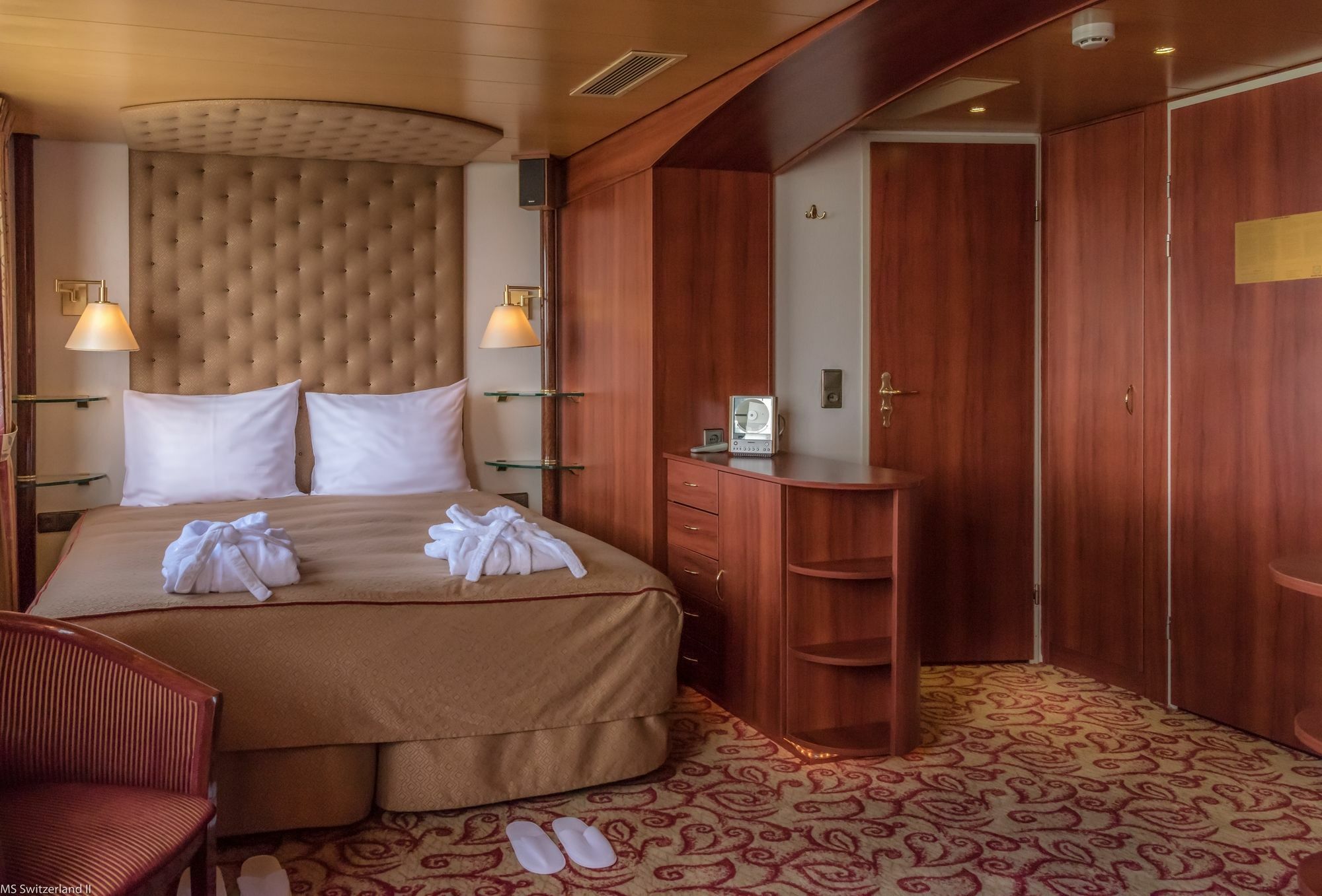 Knm Ms Switzerland I - Dusseldorf Hotell Exteriör bild
